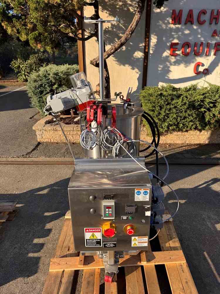 50 Liters Thermo Scientific Fermenter / Bioreactor