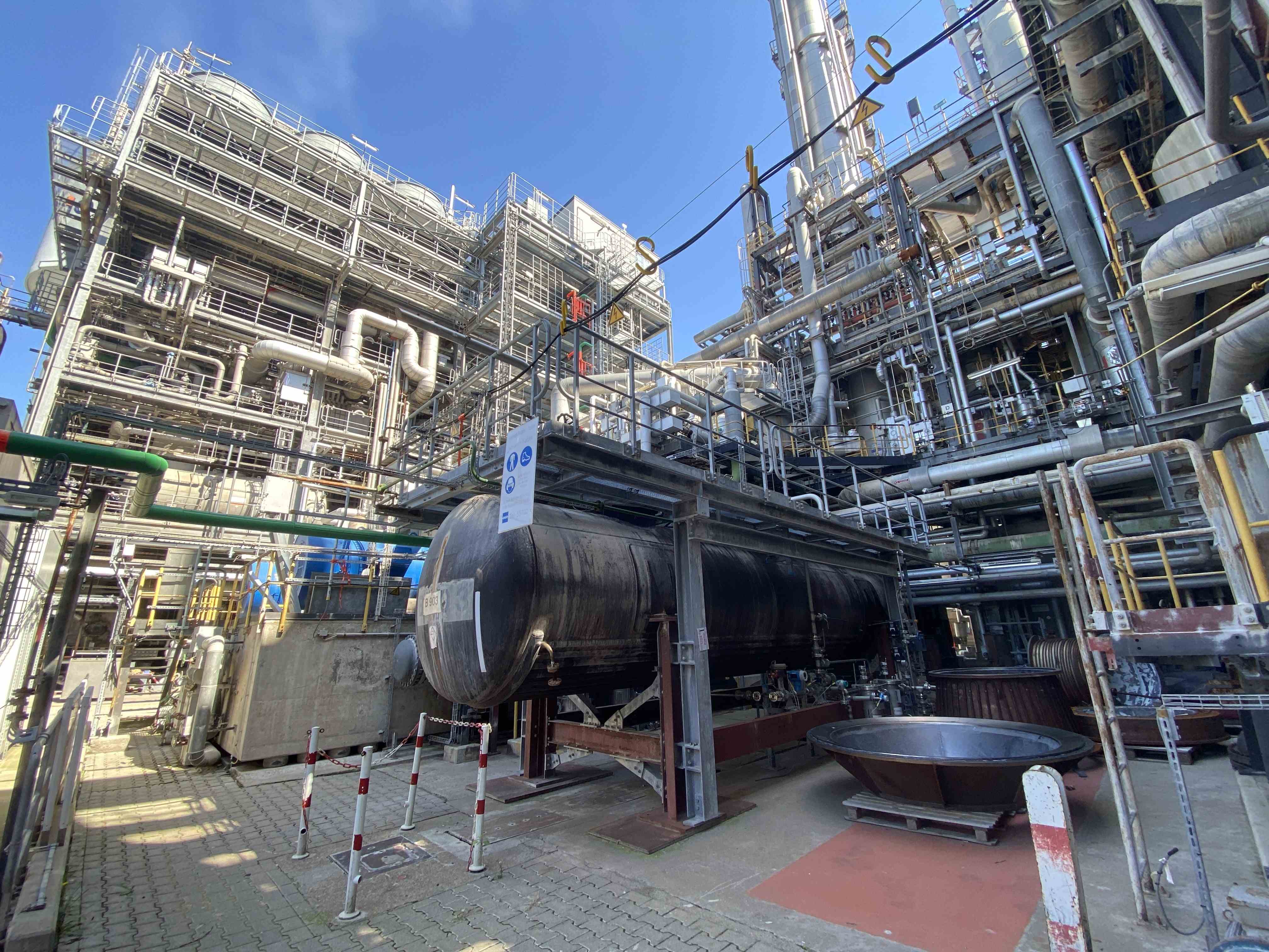 Melamine Production: A Chemical Processing Overview