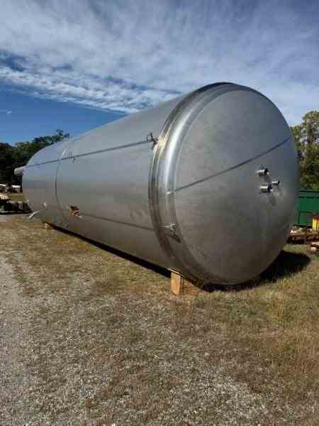 16600 Gal Mueller Stainless Steel Tank