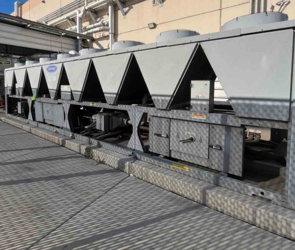 300 Ton Carrier Chiller