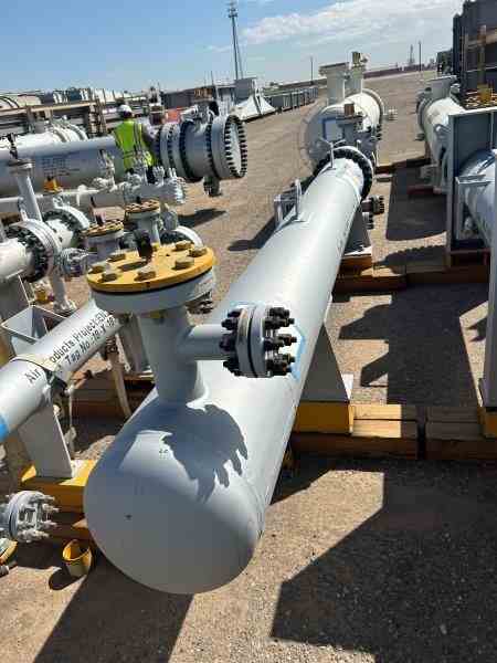 333 Sq Ft Wuxi Zhicheng Stainless Steel Shell & Tube Heat Exchanger