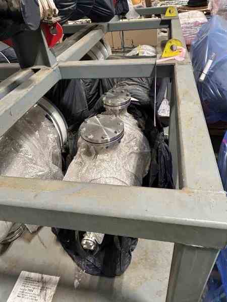 420 Sq Ft Wuxi Zhicheng Stainless Steel Shell & Tube Heat Exchanger