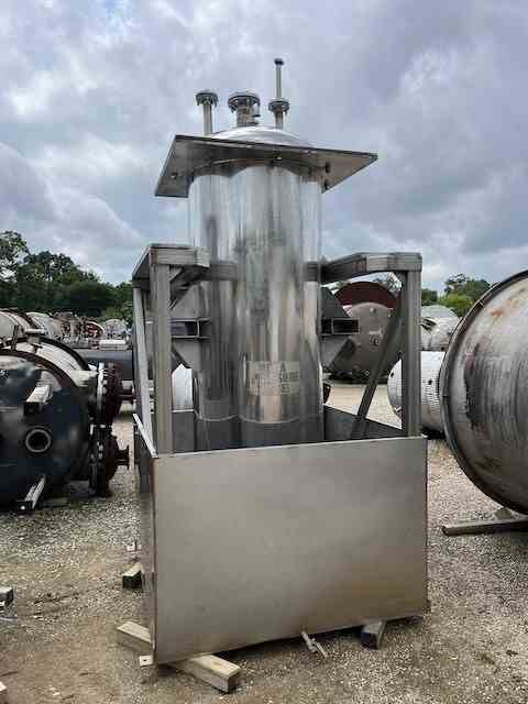 400 Gal Stainless Steel Tank