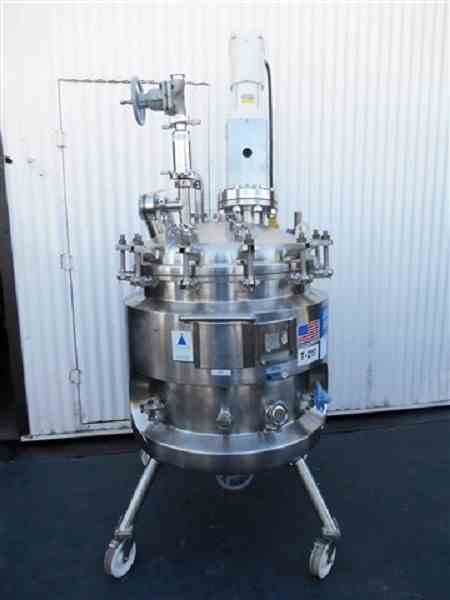 Buy and Sell Used Stainless Steel Reactors at Phoenix Equipment