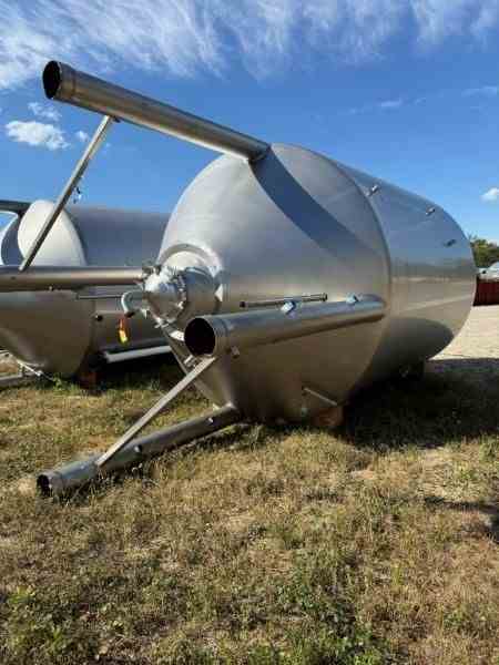 8300 Gallon Mueller Stainless Steel Fermenter