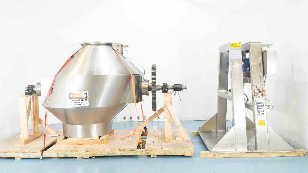 Gemco 50 Cu Ft Stainless Steel Double Cone Mixer