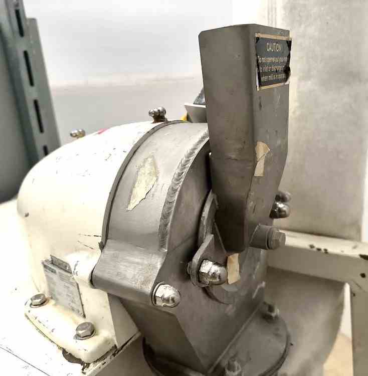 1.5 HP Netzsch Hammer Mill CUM100