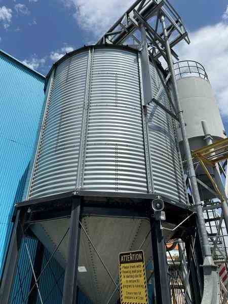 Used Metal Grain Silo