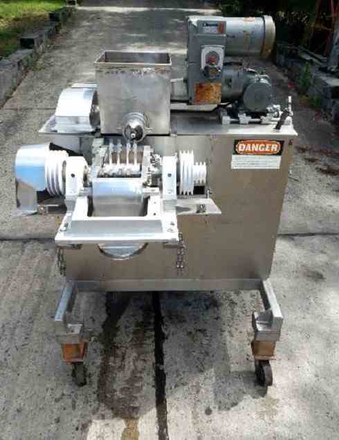 10-hp-fitzpatrick-hammer-mill-uas06