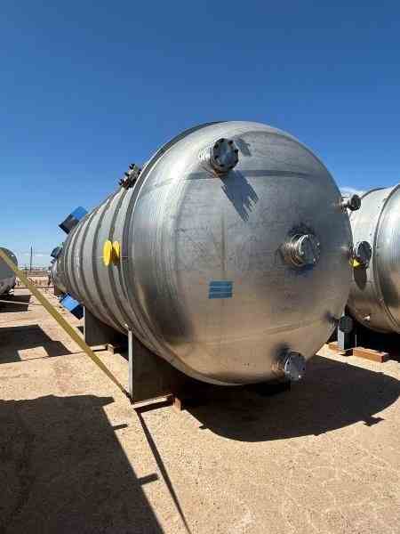 12000 Gal Equipromex 304 Stainless Steel tank