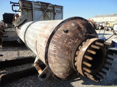 1560-gal-wyatt-mtl-vertical-carbon-steel-pressure-vessel