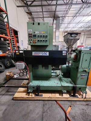 2-5-american-kuhne-air-cooled-single-screw-extruder