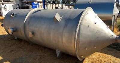 2000-gal-hahn-and-clay-stainless-steel-pressure-vessel