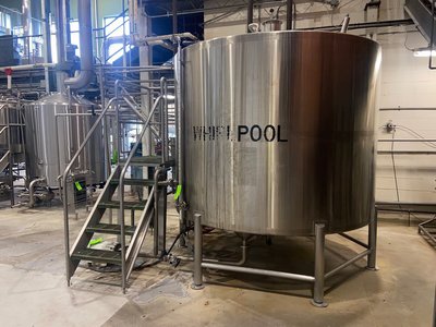 2200-gallon-jv-northwest-stainless-steel-tank