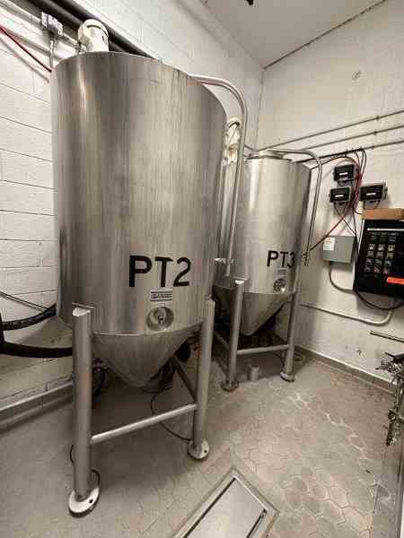 252 Gallon JV Northwest Stainless Steel Tank