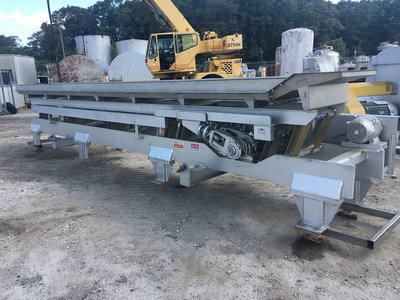 32-wide-carrier-stainless-steel-conveyor