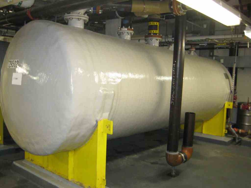 3200 Gal Augusta Fiberglass Fiberglass Tank