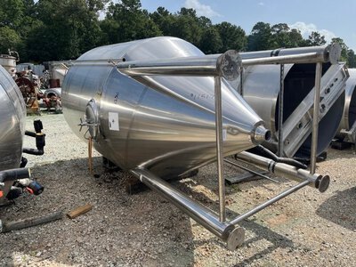 60-bbl-stainless-steel-tank-built-by-specific-mechanical-systems