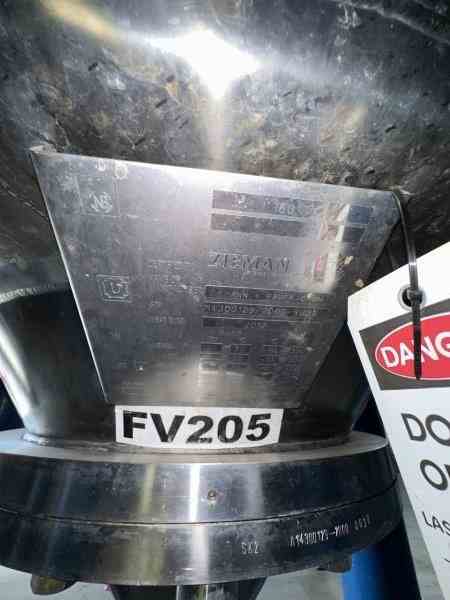 6200 Gallon Ziemann Bauer GmbH 304 Stainless Tank
