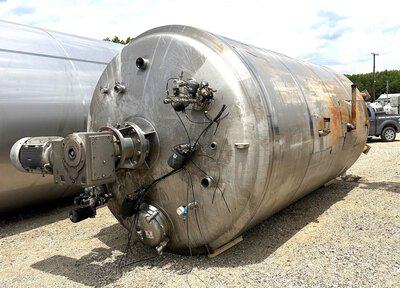 7000-gal-dci-stainless-steel-reactor