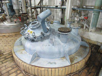 750-gal-jl-clemmy-stainless-steel-pressure-vessel