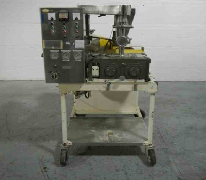 fitzpatrick-l83-chilsonator-roller-compactor